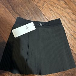 Alo Skirt