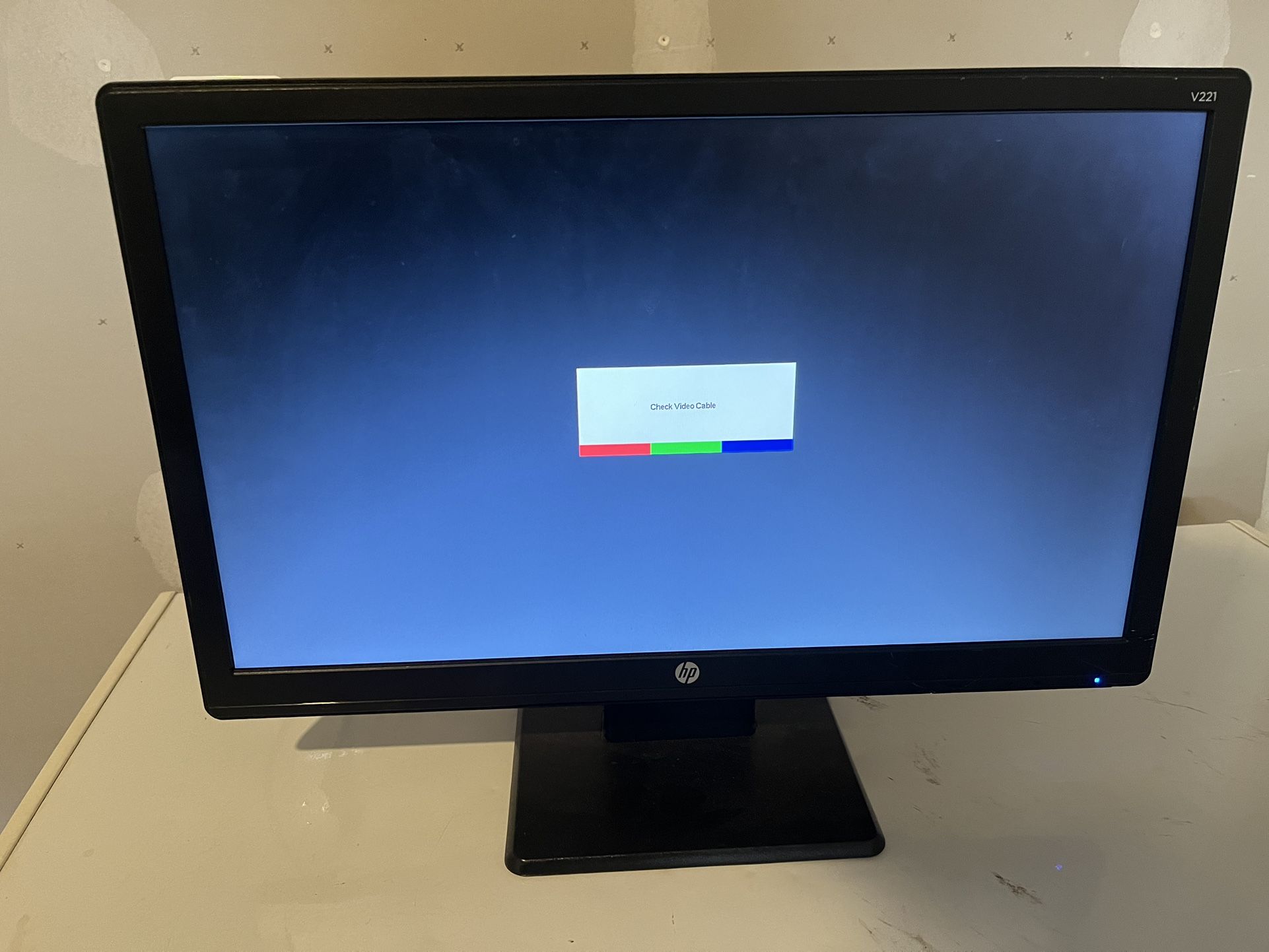 HP V221 Gaming/ Work Monitor “21.5