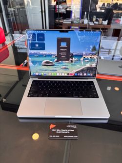 14” MacBook Pro M1 Pro Chip 16GB Ram 512SSD! 90 day warranty! Financing available!
