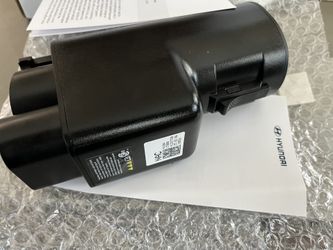 Genuine Hyundai NACS to CCS1 Car Adapter