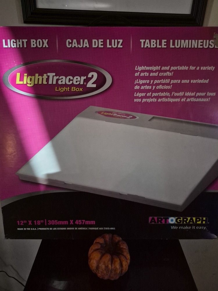Light Tracer Box