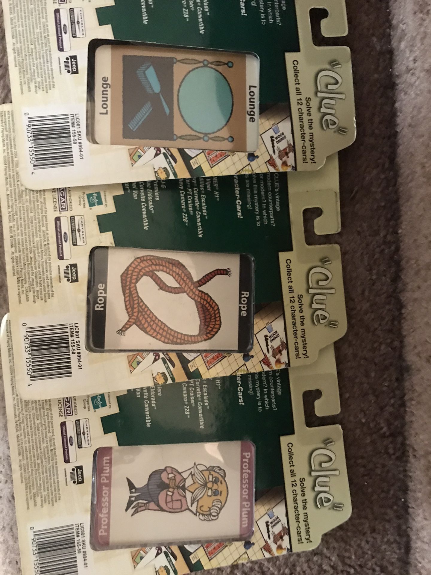 2004-(Clue w/ game cards) 13 Johnny Lightening 1:64 cars