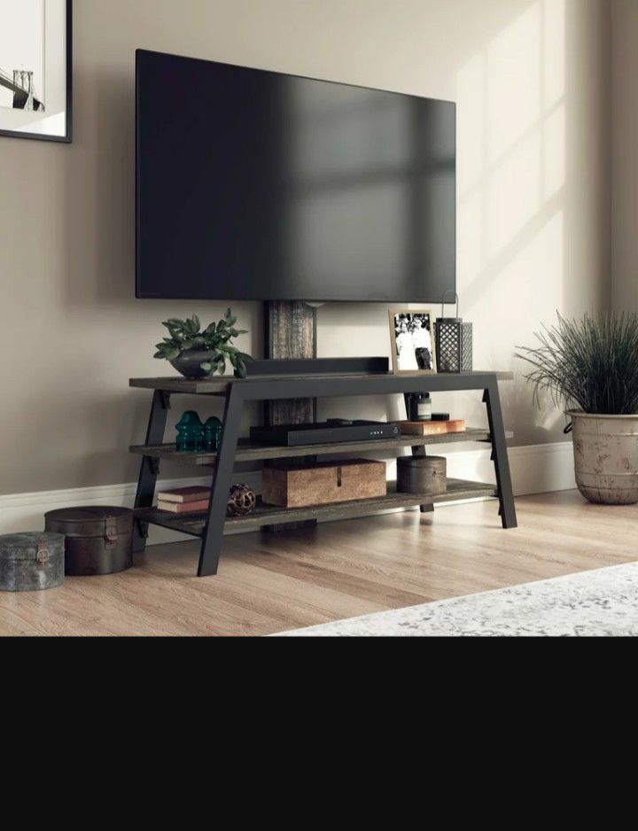 Brand New TV Stand With mount