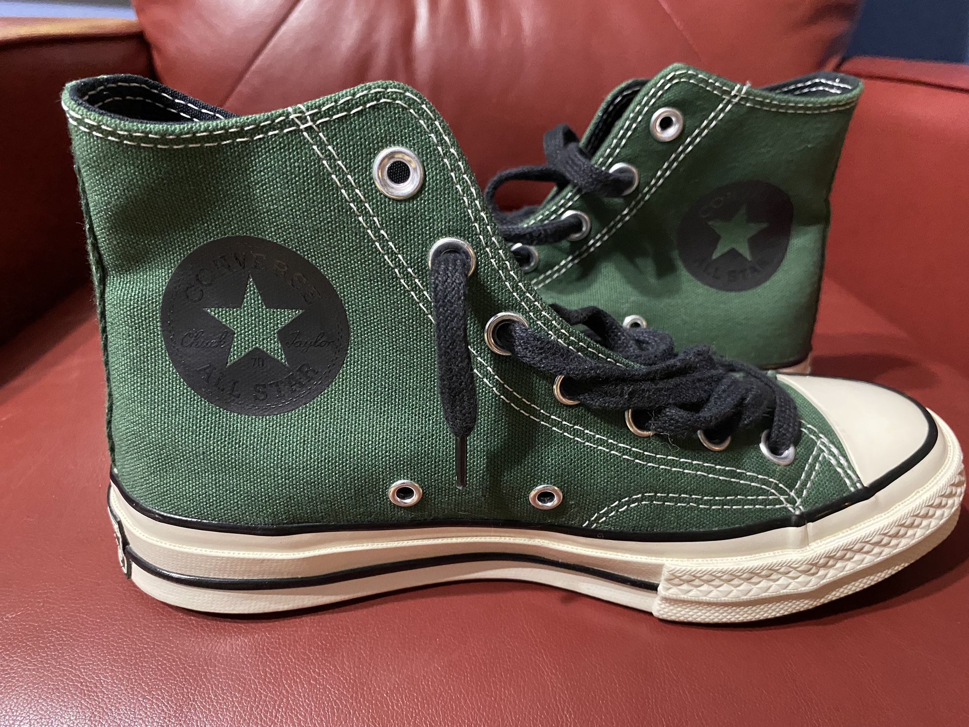 Converse Chuck Taylor Model 163332C