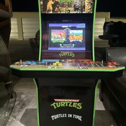 Teenage Mutant Ninja Turtles Arcade Game 