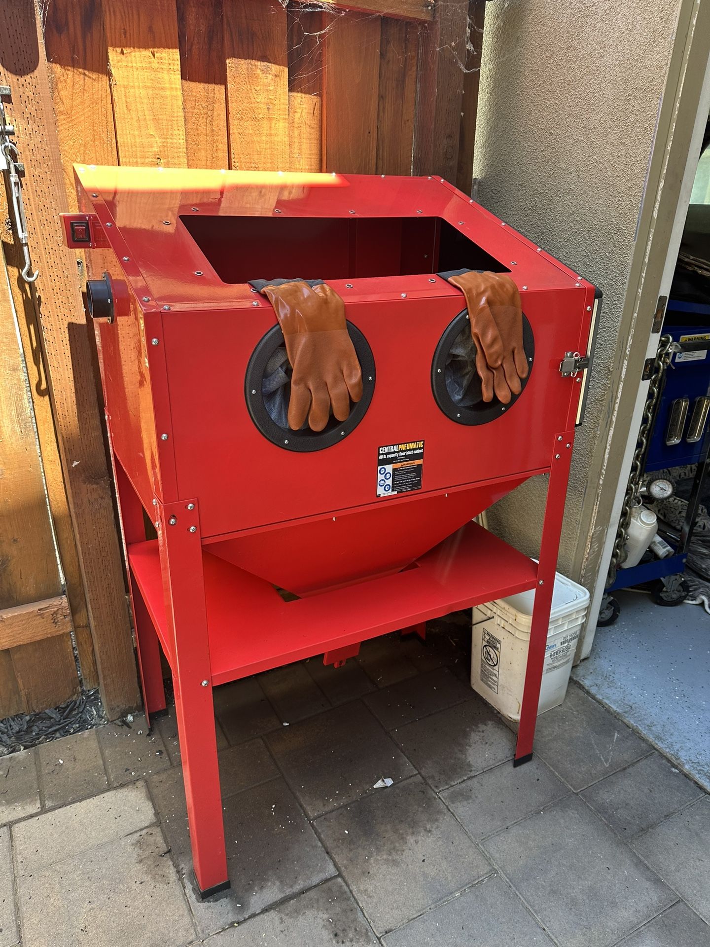 Brand New Never Used Sand Blasting Cabinet