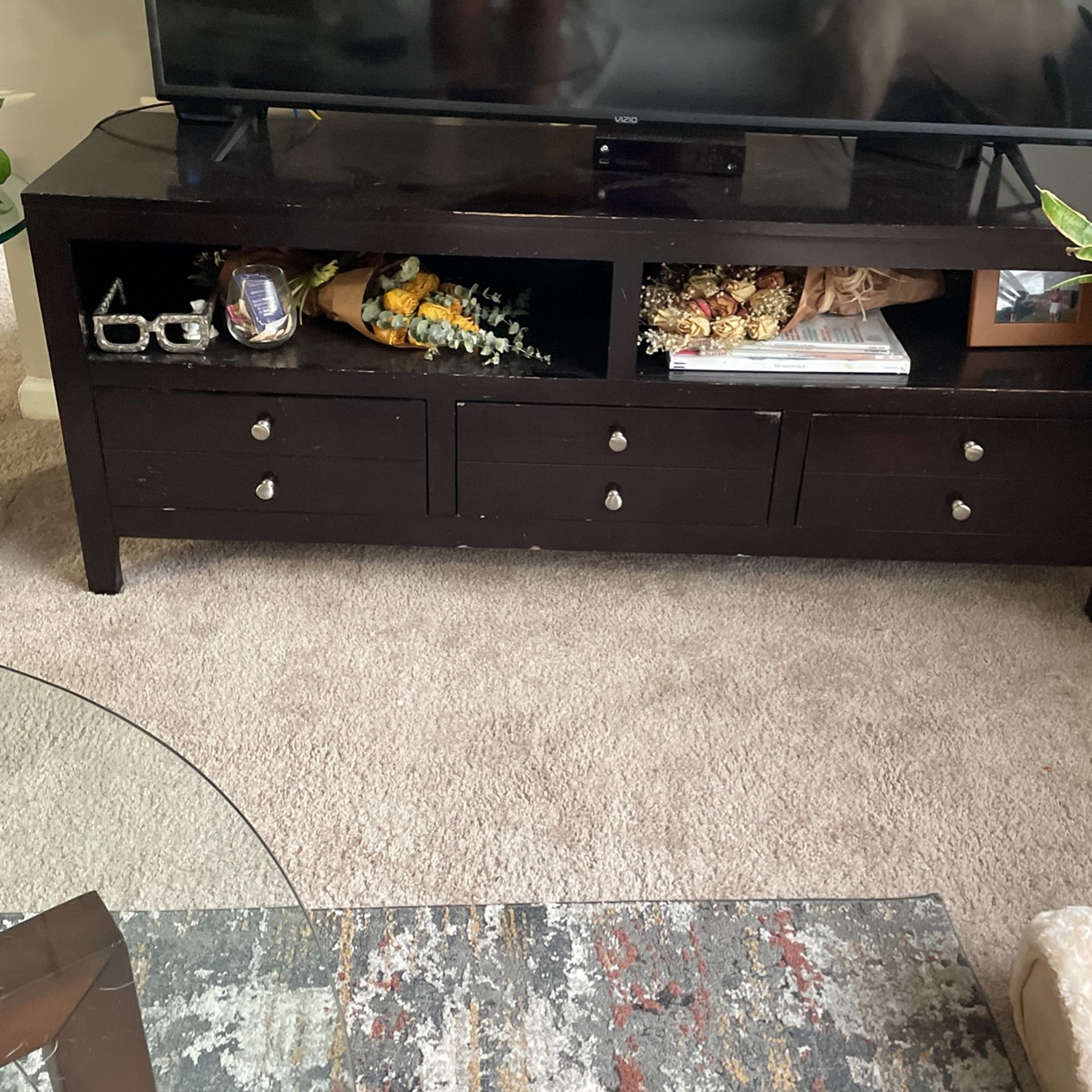 tv stand