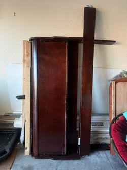 Queen Sleigh Style Bed Frame