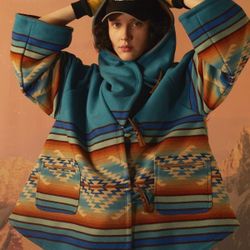 YELLOWSTONE BETH DUTTON BLUE HOODED PONCHO STYLE COAT