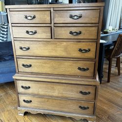 Wood Dresser 8 Drawers