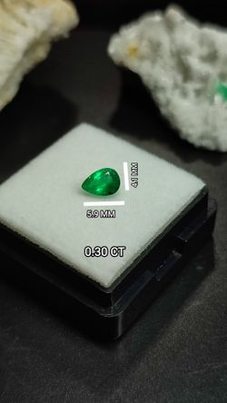 Natural Colombian Emerald Pear Cut 5.9 x 4.1 mm | 0.30 Ct