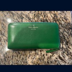 Kate Spade Leather Wallet (Green)