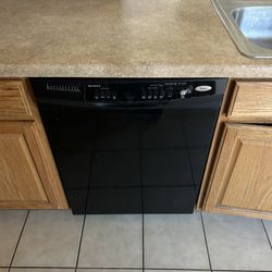 Whirlpool Dish Washer 