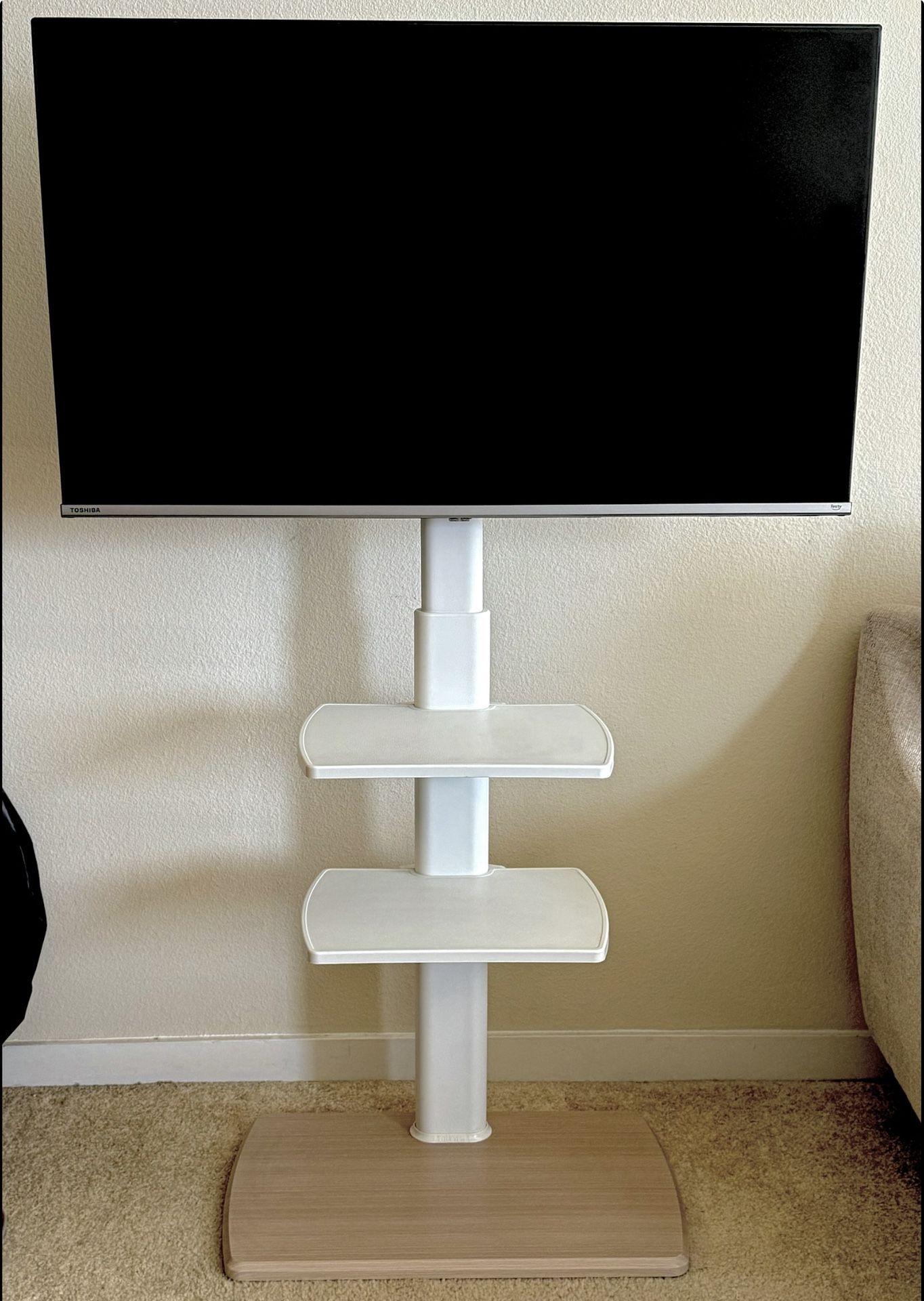 43” Toshiba Smart TV And Swivel TV Stand