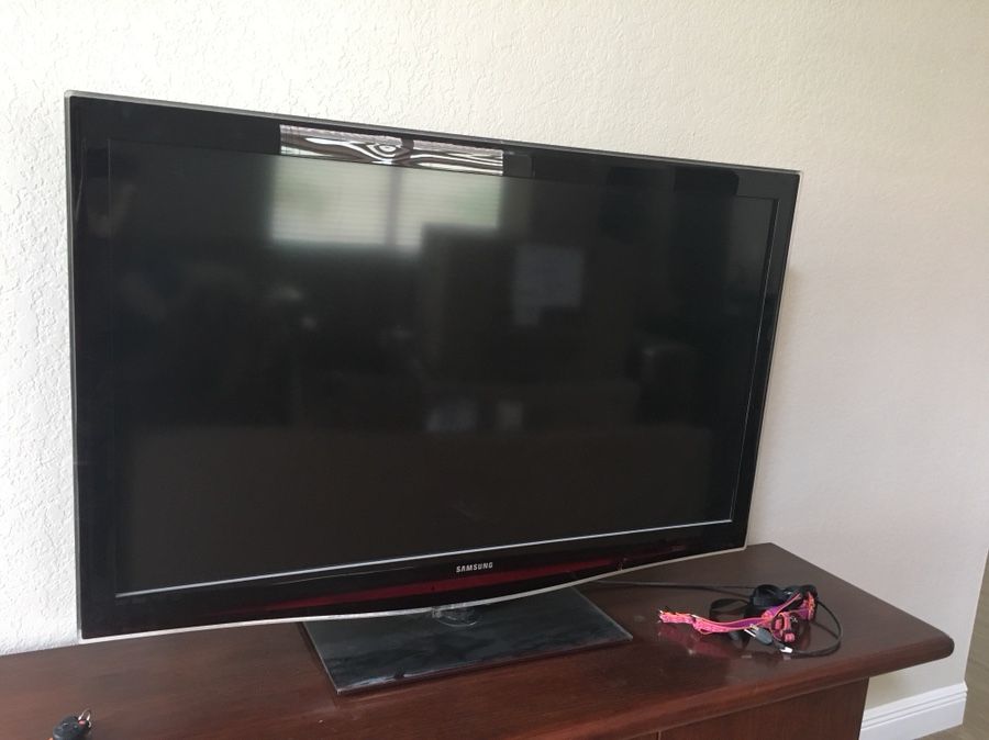 Samsung TV. 56 inch