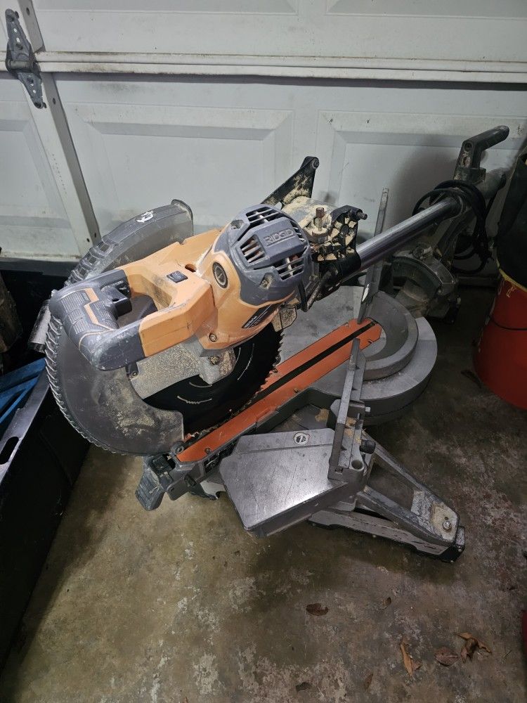 Ridgid Dual Mitre Saw