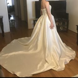 Wedding Dress Size 6