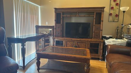 Tommy Bahama Style Furniture Light Wood 5 Piece Set Wall Unit Coffee Table Large Mirror Console Table