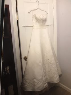 Wedding dress