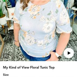 Floral Tunic Size Small NWOT