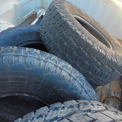 Toyo A/T Tires 28575r16 