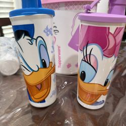 Tupperware Donald And Daisy Drinking Cup