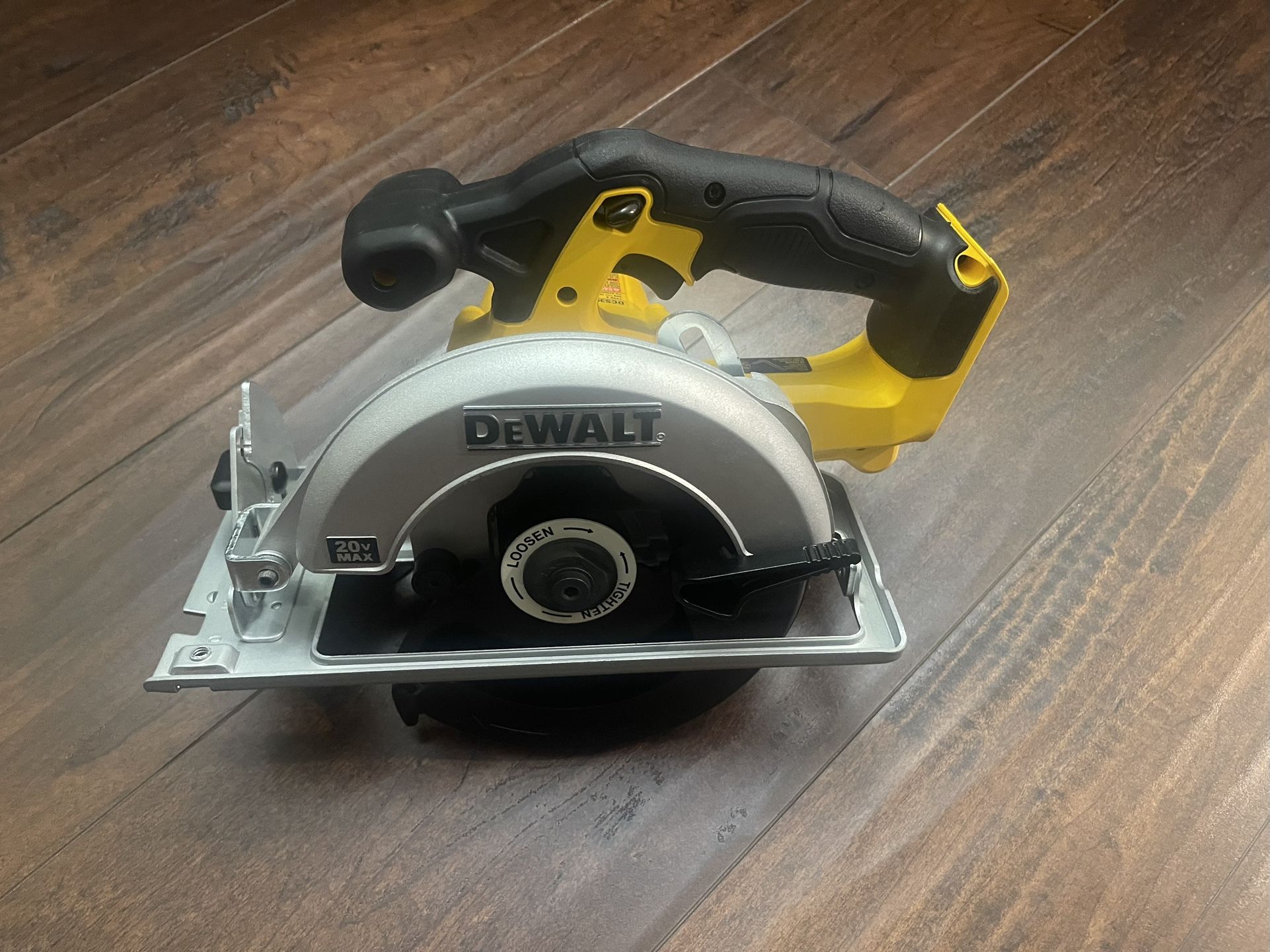 New 20V Dewalt Circular Saw