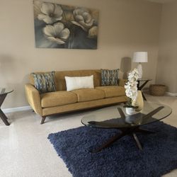 Beautiful Modern Chairs And Tables 