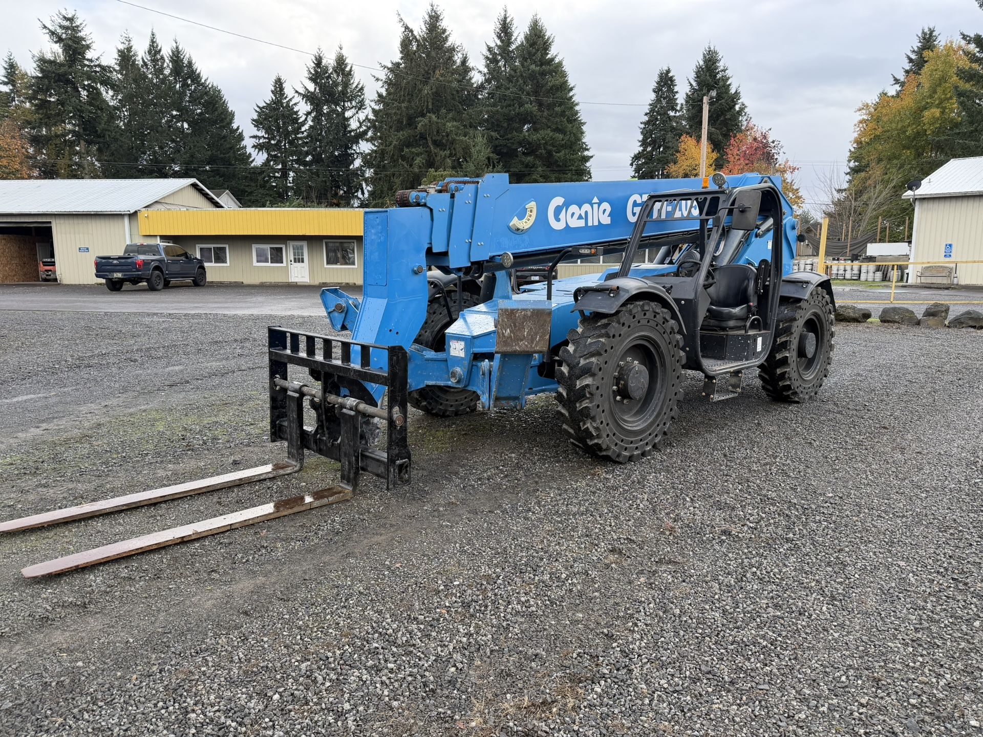 2019 Genie GTH1056 Telehandler- 10,000lb Lift- 56FT Lift - 5,418 Hours