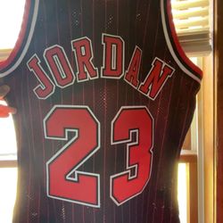 Micheal Jordan black/ red strips ( 1996-97 championship jersey