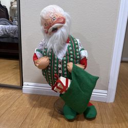 Vintage Large 26” Annalee Mobilitee 1983 Santa Claus Christmas Doll ,Wood stand.