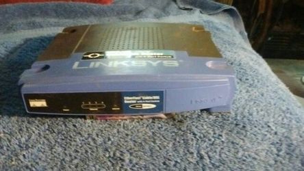 �Cisco-Linksys BEFSR41 EtherFast Cable/DSL Router w/ 4-Port 10/100 Switch