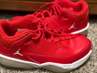 Red Jordan Max Aura 3
