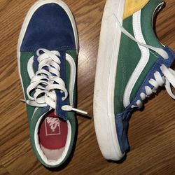 Vans 