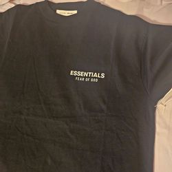 FEAR OF GOD ESSENTIALS SHIRT