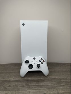 Xbox Series X w/ extra Gamesir controller. Like new, barely used.