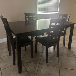 Dining Table Set