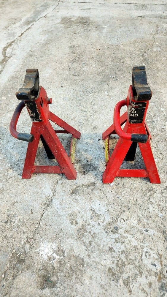 Jack Stands