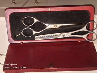 Hair dresser  shears and thinning shears practically brand new