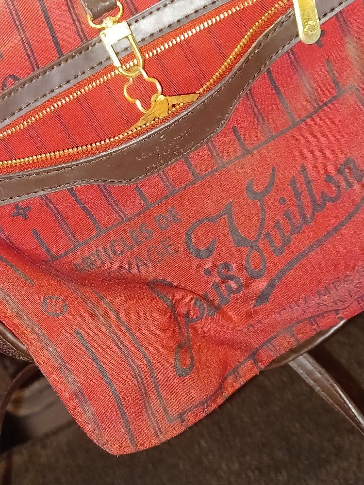 Louis Vuitton MM Neverfull