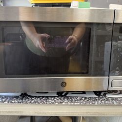 GE countertop microwave stainless steel