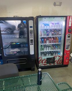 Vending Machines w Location