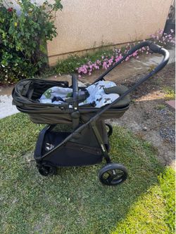 Mompush Wiz 2 in 1 Baby Stroller green dress color good condition