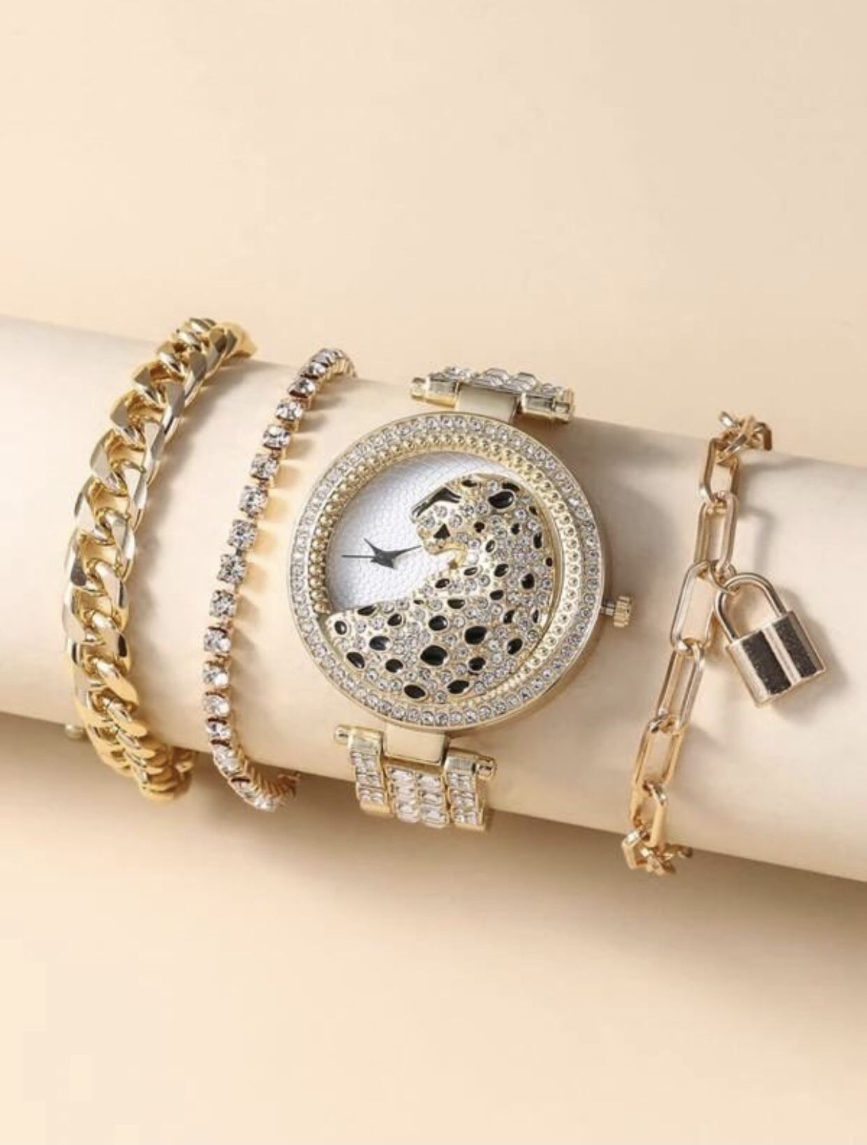 *Great Gift π Crystal Cheetah Style Watch With 3 Bracelets *See My Other 800 Items*