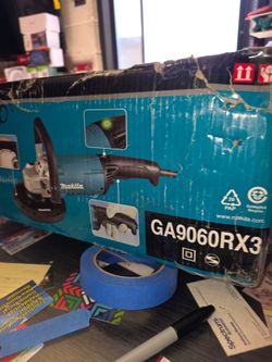 Makita
15 Amp 7 in. Corded Concrete Surface Planer with Dust Extraction Shroud