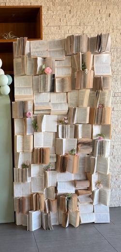 Book Wall Backdrop (8’ x 4’)
