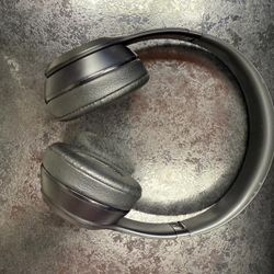 Beats Solo 3 Wireless On The Ear Headphones Black