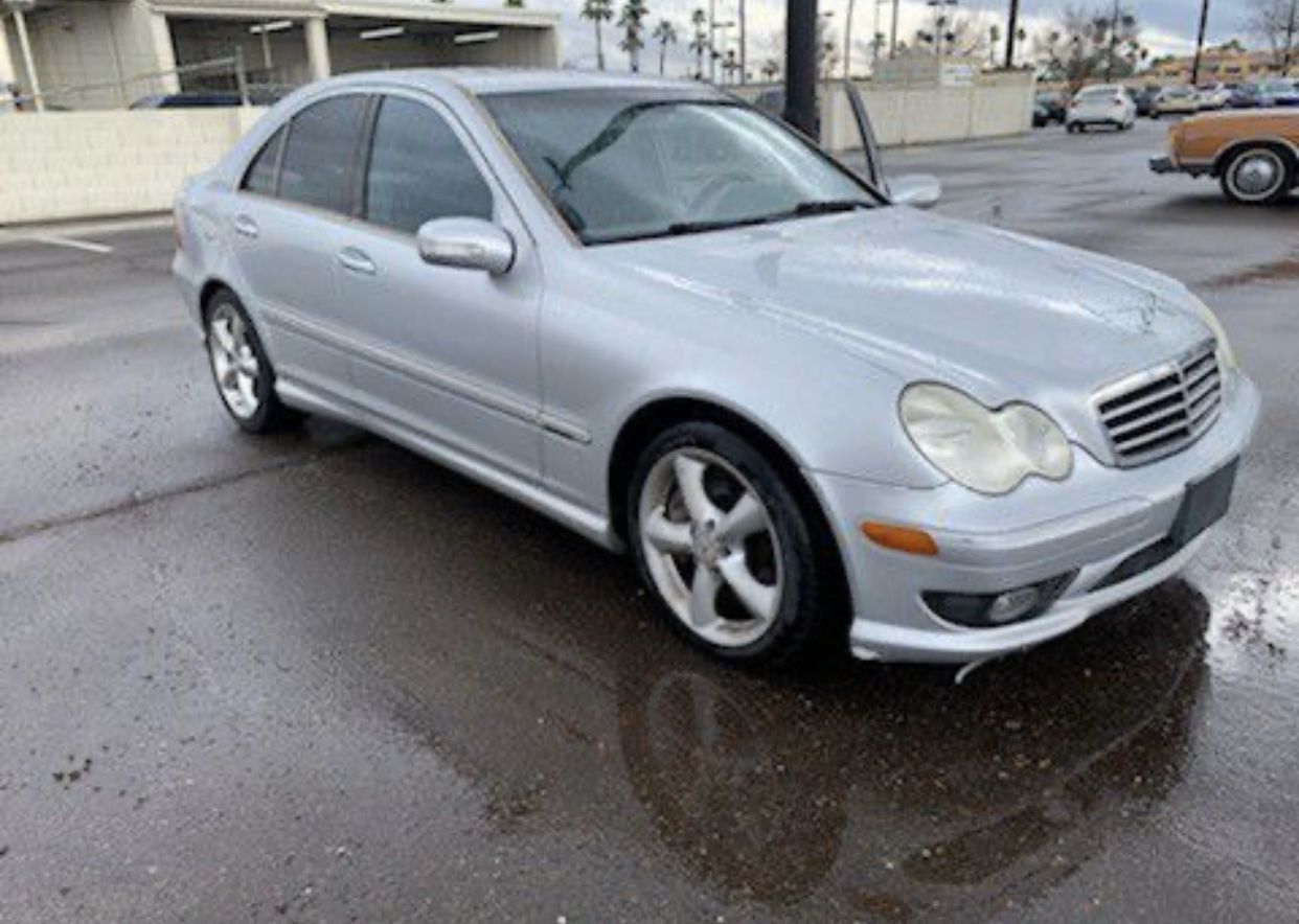 2006 Mercedes-Benz C-Class