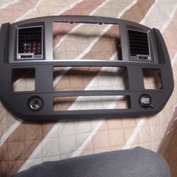 06-08---Mopar Bezel Dodge Ram1500,Srt10,***