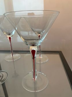 Martini Glasses with Red Stem Detail – Set of 4